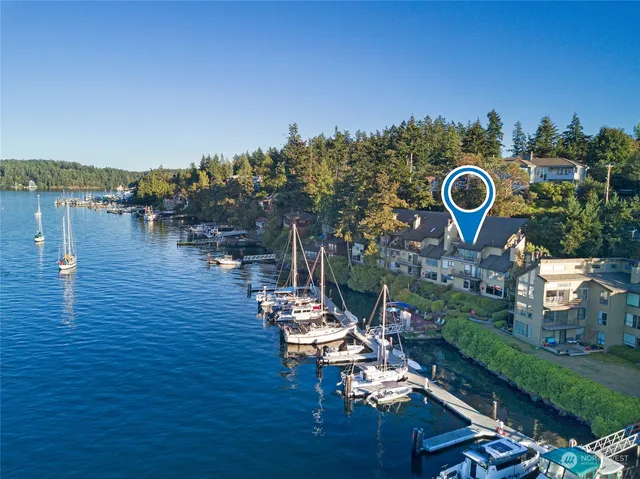 $1,050,000 | 241 Warbass Way, Unit A303, Friday Harbor, WA 98250