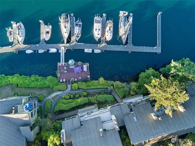 $1,050,000 | 241 Warbass Way, Unit A303, Friday Harbor, WA 98250
