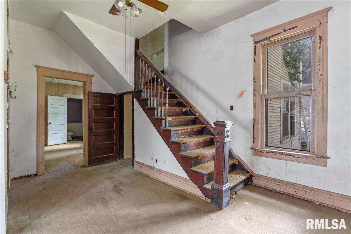 1631 South College Street Springfield, IL 62704 - Photo 7 of 32