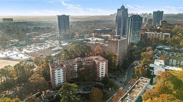 $170,000 | 2965 Pharr Ct S Northwest, Unit 614, Atlanta, GA 30305