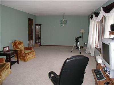 825 Oakridge Road St. Joseph, MI 49085 - Photo 5 of 13 Additional Photo