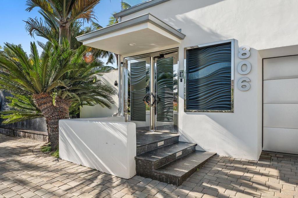 806 4th Street Encinitas, CA 92024 - Photo 34 of 47 a view of outdoor space and yard