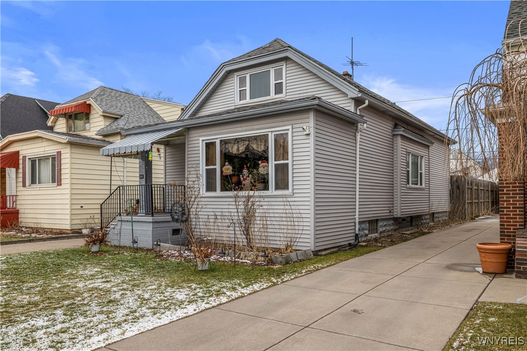 44 Wright Avenue Buffalo, NY 14215 - Photo 1 of 29
