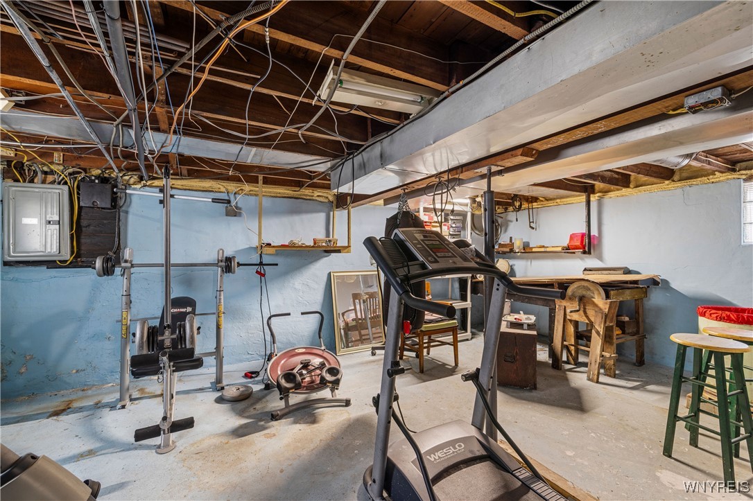 44 Wright Avenue Buffalo, NY 14215 - Photo 23 of 29