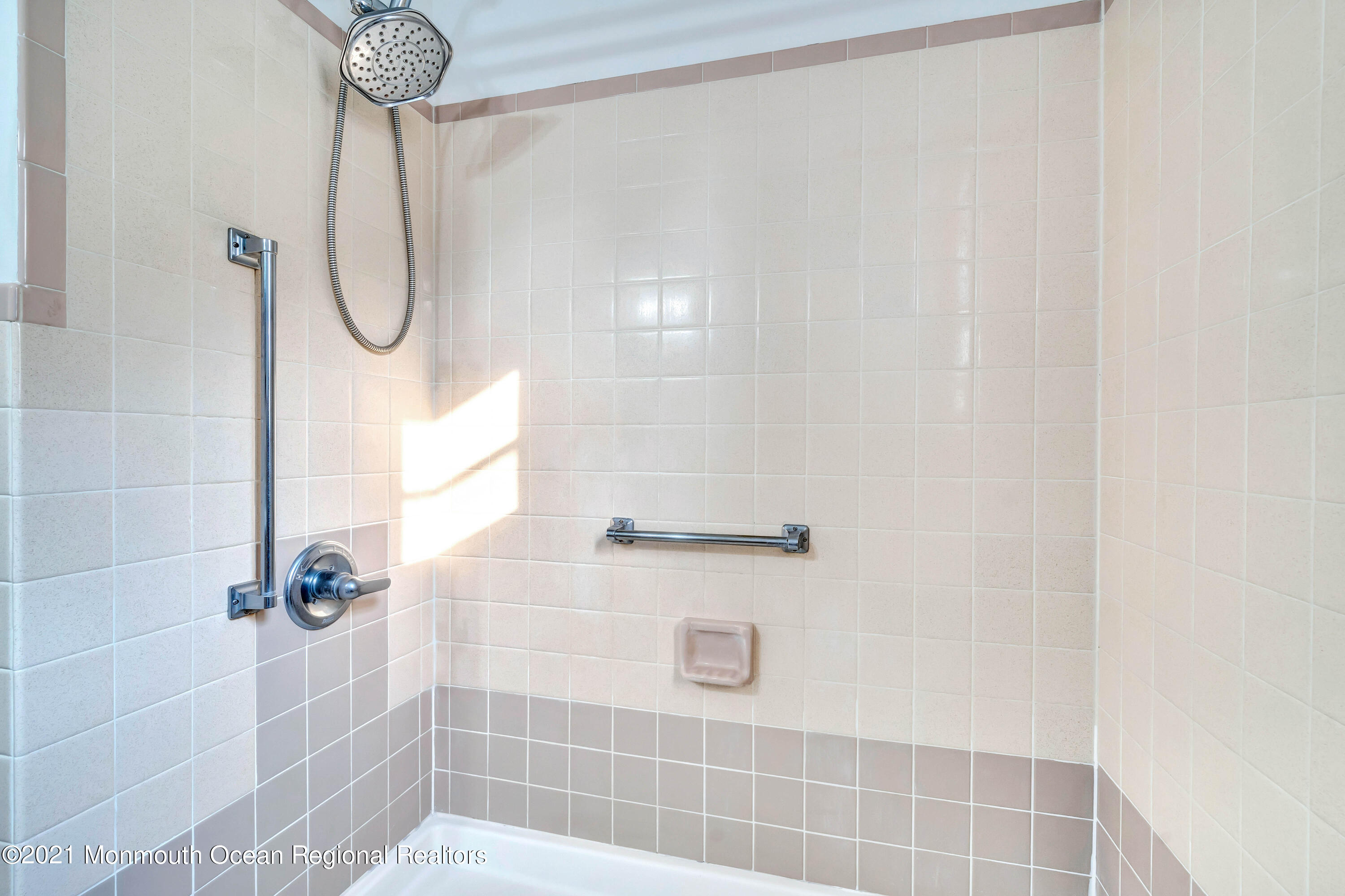 105 Georgetown Road Toms River, NJ 08757 - Photo 25 of 35 a bathroom with a shower