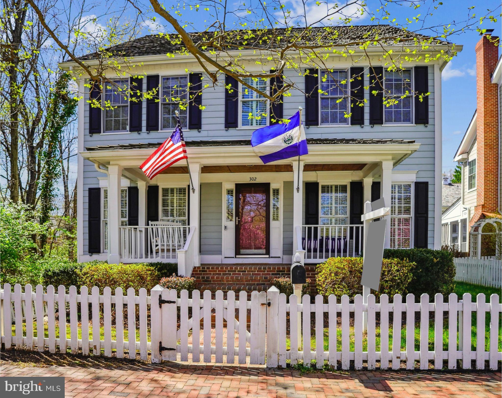 Welcome to 302 Tschiffely Square Road!