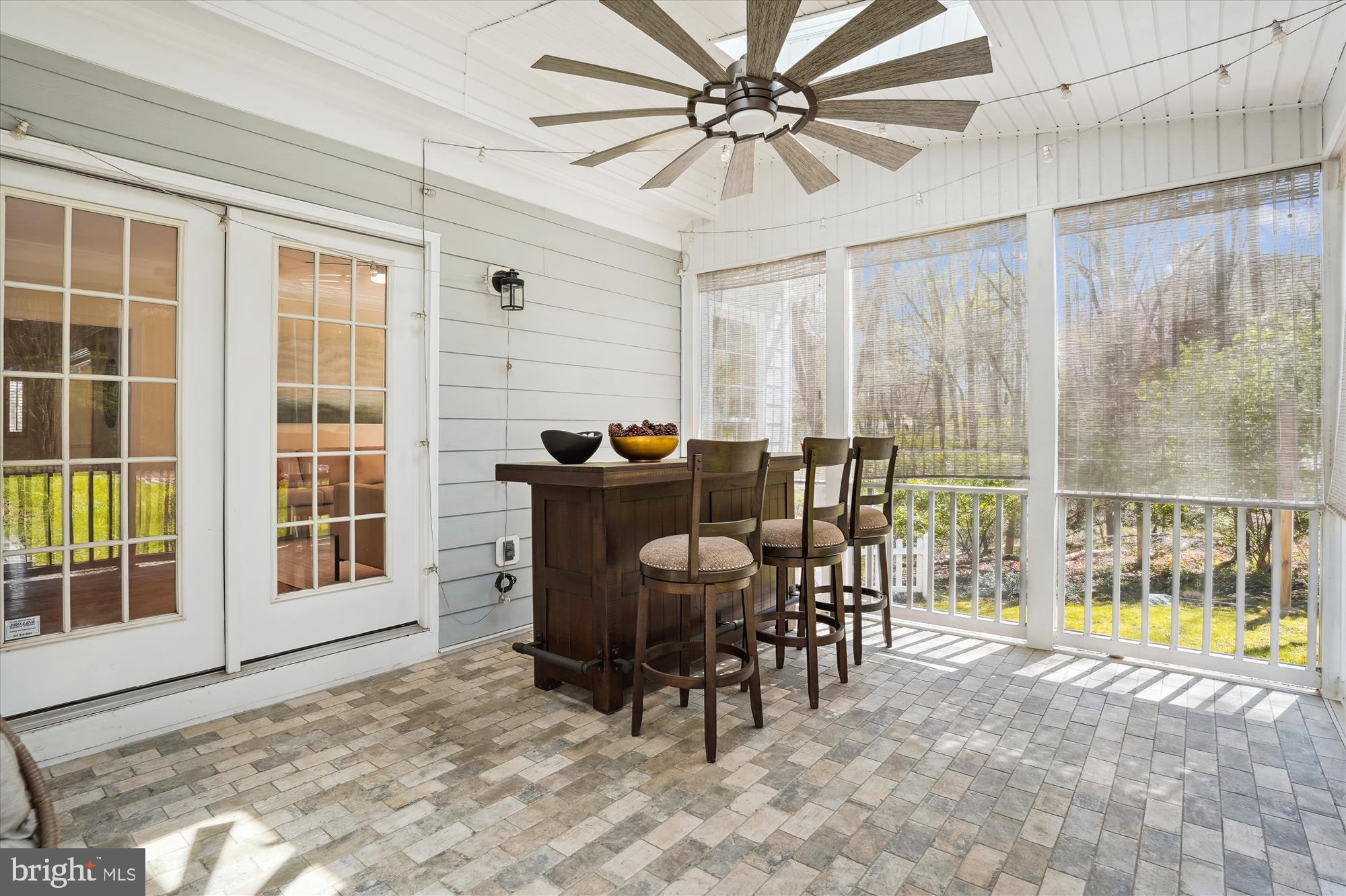 302 Tschiffely Square Road Gaithersburg, MD 20878 - Photo 25 of 77 a view of a dining room with furniture window and outside view
