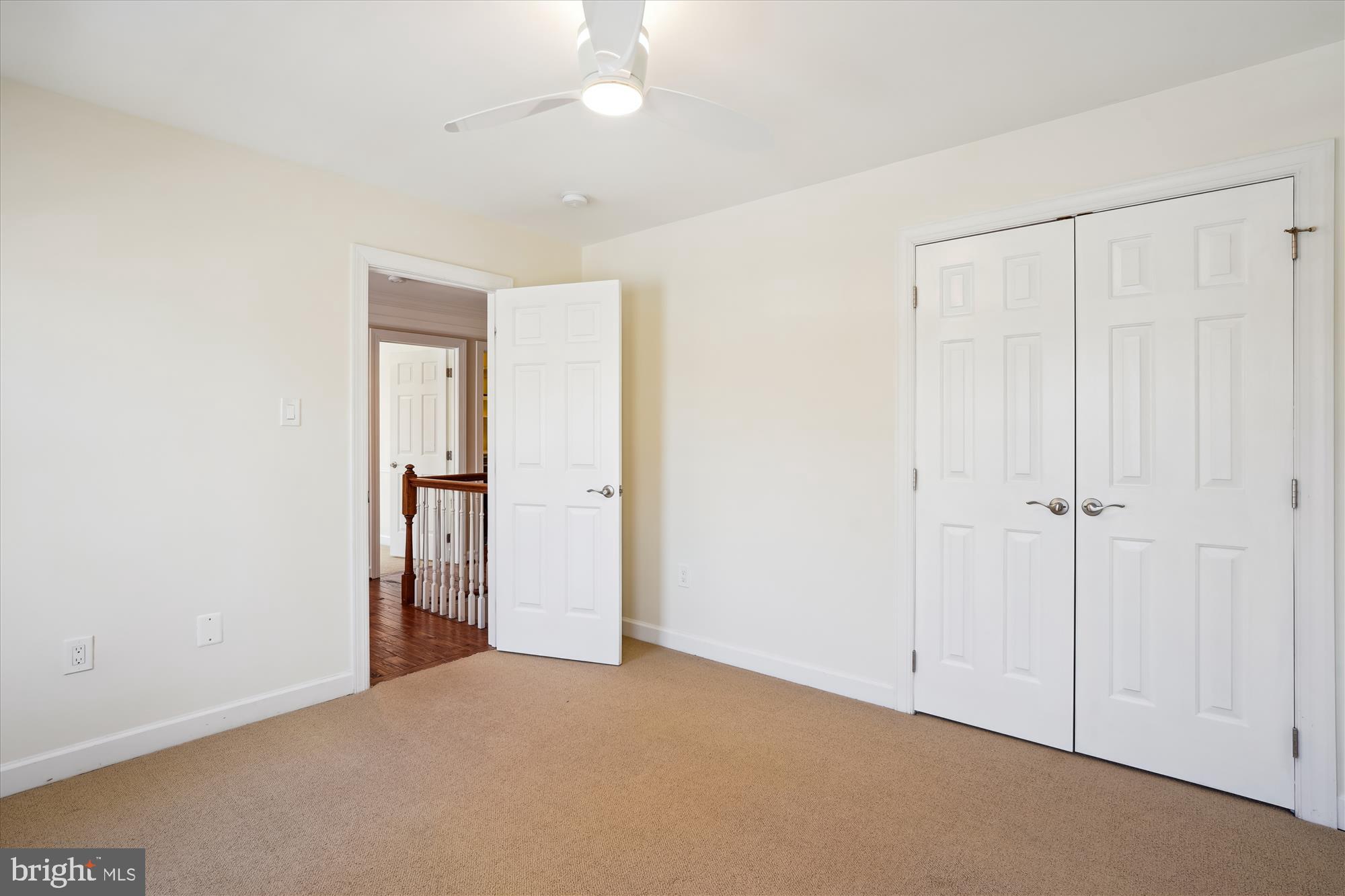 302 Tschiffely Square Road Gaithersburg, MD 20878 - Photo 42 of 77 Third bedroom w/ double door closet