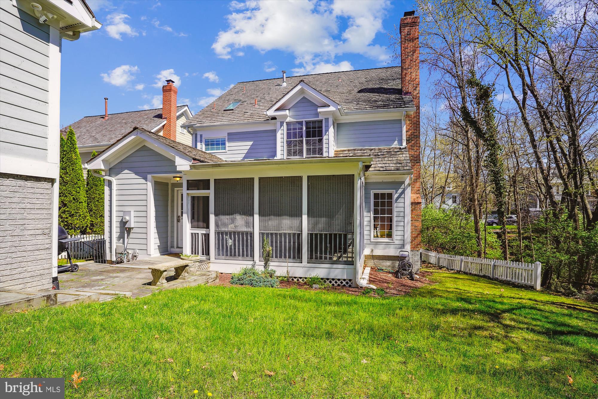 302 Tschiffely Square Road Gaithersburg, MD 20878 - Photo 59 of 77 Screened porch w/ views of backyard