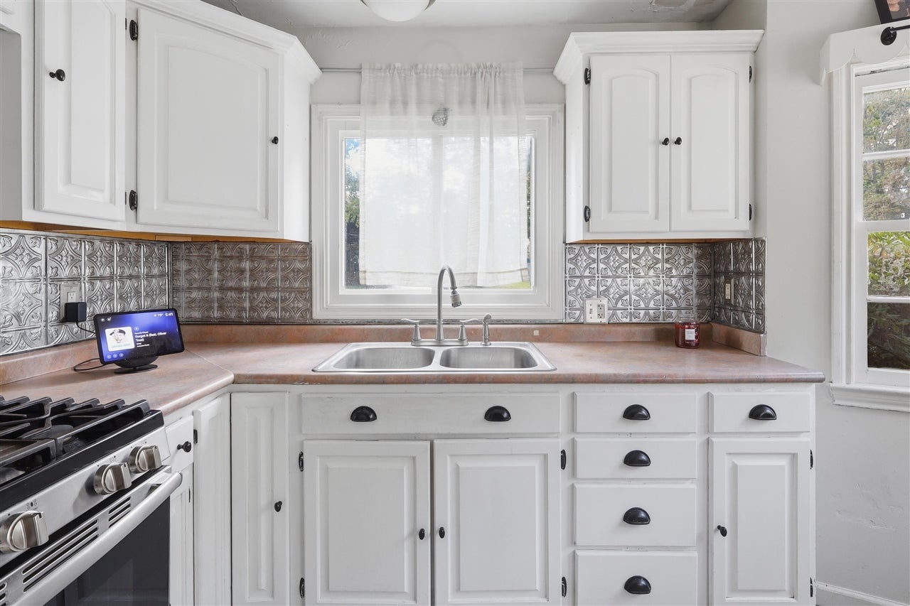 617 East Street Three Rivers, MI 49093 - Photo 6 of 26 Gallery Image 6