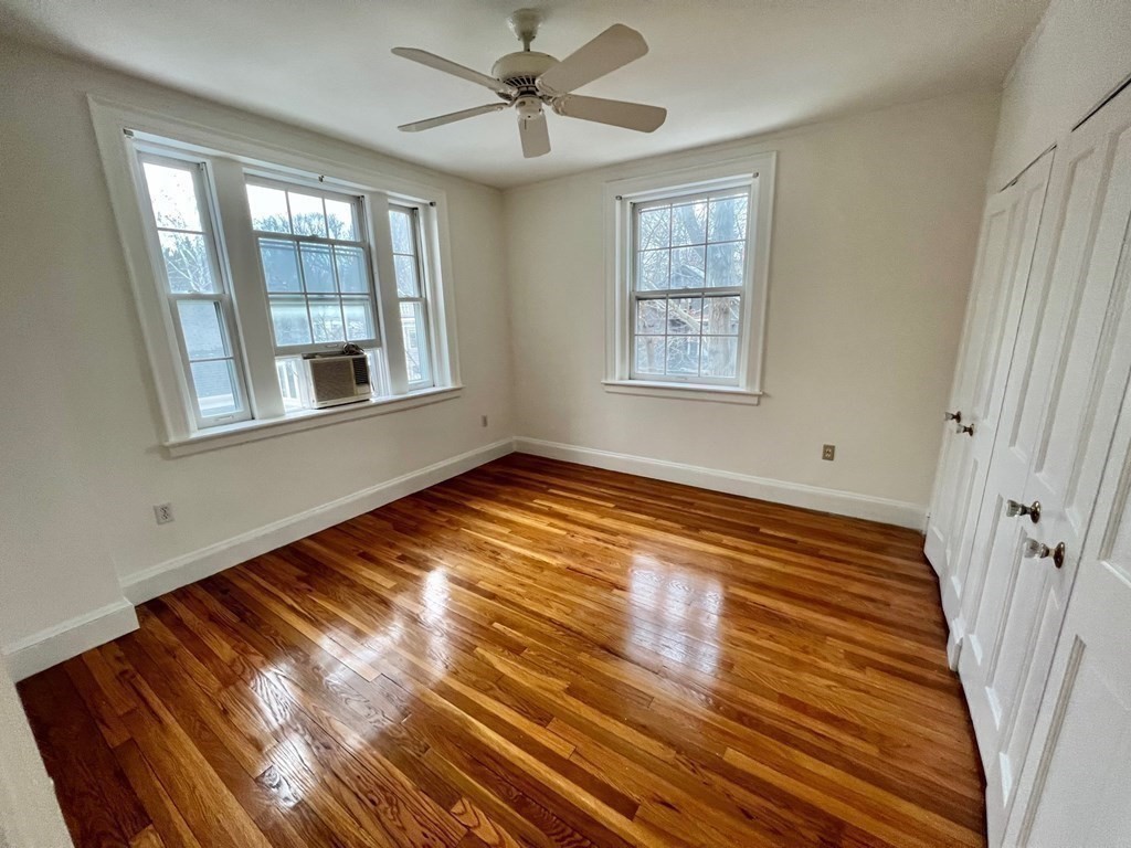 41 Linnaean Street, Unit 36 Cambridge, MA 02138 - Photo 26 of 37