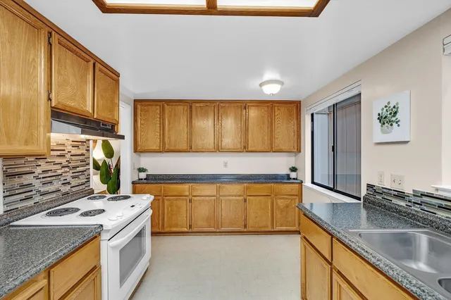 $888,000 | 18944 Sara Park Circle, Saratoga, CA 95070