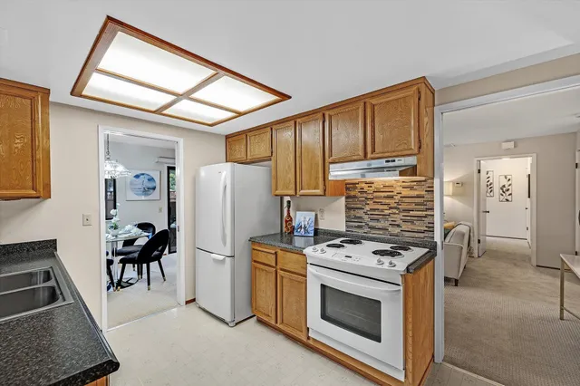 $888,000 | 18944 Sara Park Circle, Saratoga, CA 95070