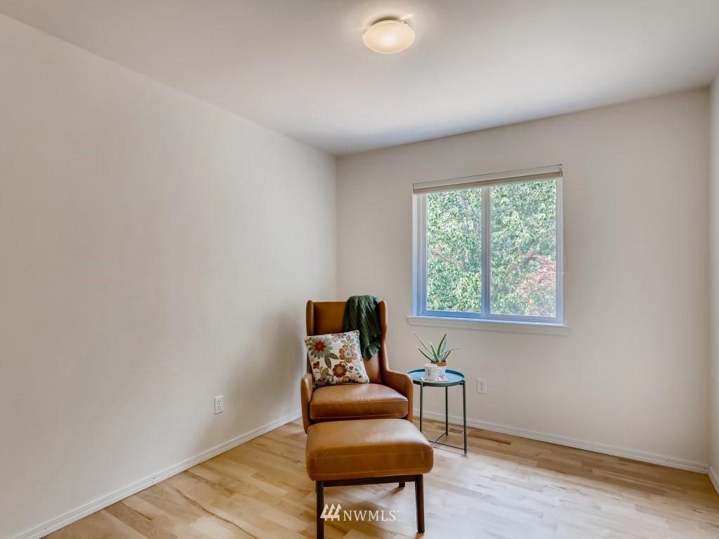 3205 200th Place Southeast Bothell, WA 98012 - Photo 17 of 28