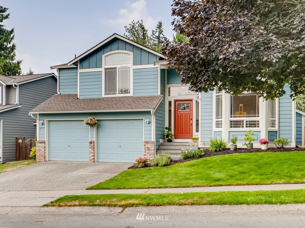 3205 200th Place Southeast Bothell, WA 98012 - Photo 3 of 28