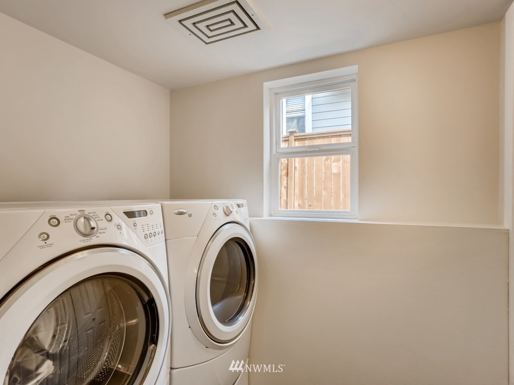 3205 200th Place Southeast Bothell, WA 98012 - Photo 24 of 28