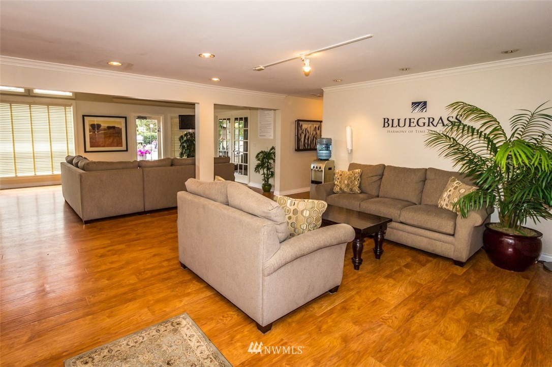12404 East Gibson Road, Unit L204 Everett, WA 98204 - Photo 21 of 27 Gallery Image 21