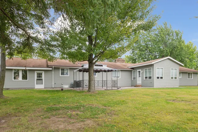 $895,000 | 430 Webster Street, Unit PO BOX 37, Elko New Market, MN 55054