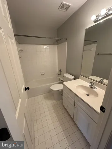 $2,950 | 6719 Emmanuel Court, Gainesville, VA 20155