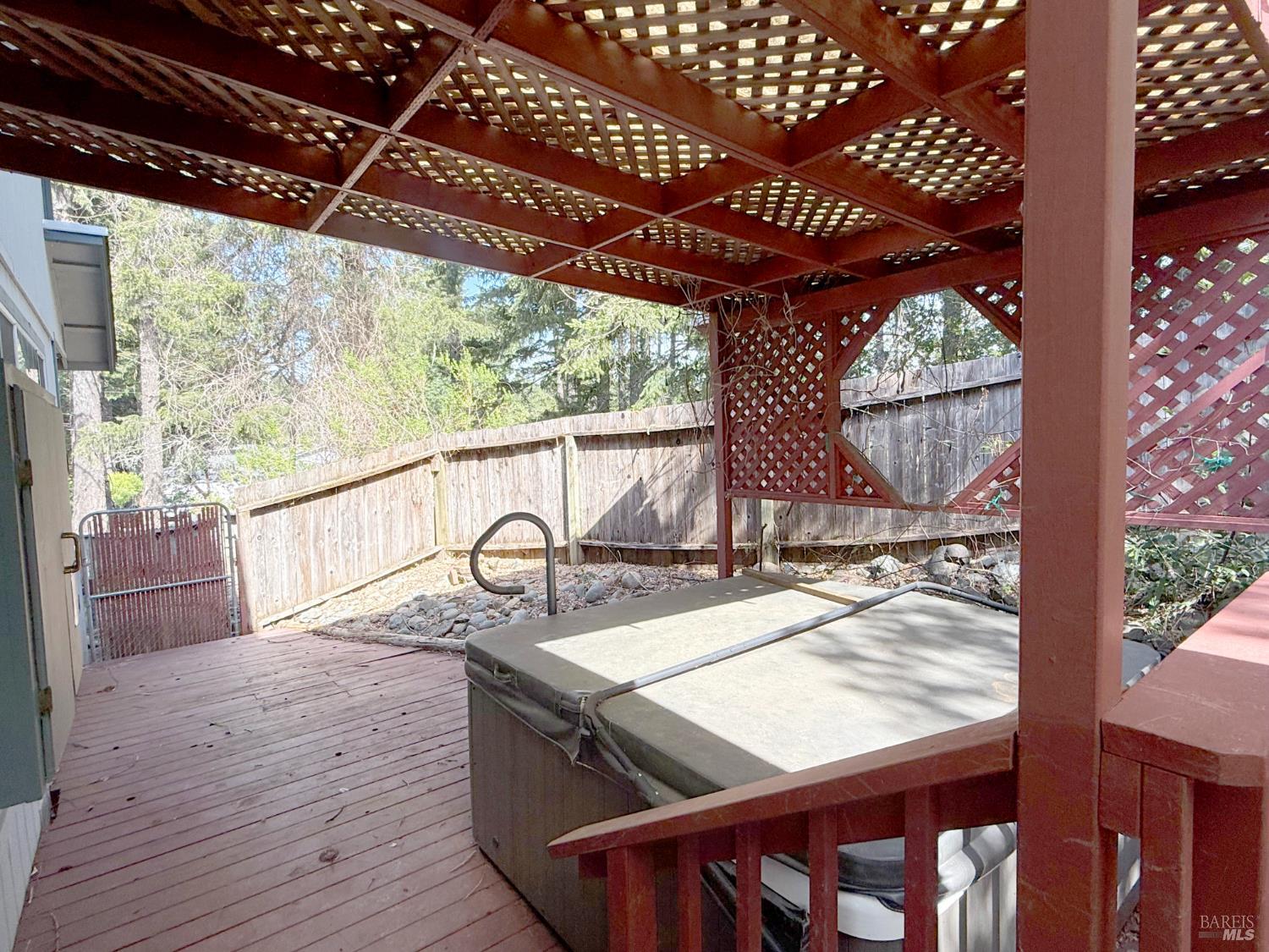 27009 Hawk Court Willits, CA 95490 - Photo 26 of 31