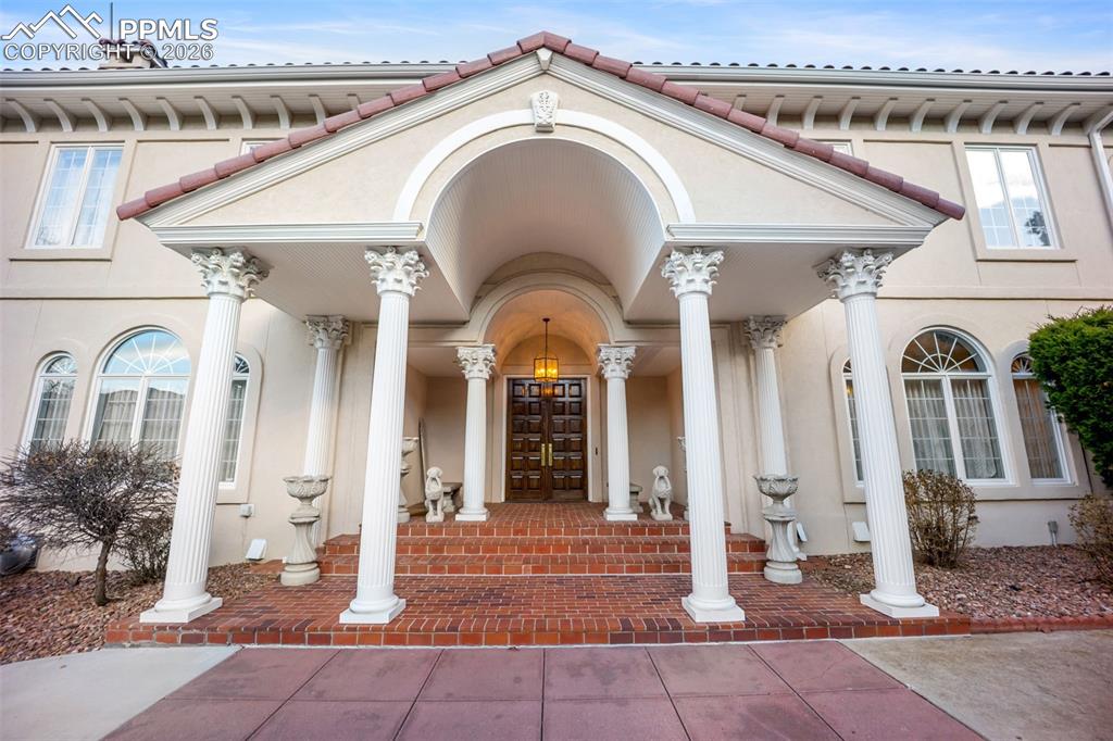 15 Mirada Road Colorado Springs, CO 80906 - Photo 3 of 50 Entry Way
