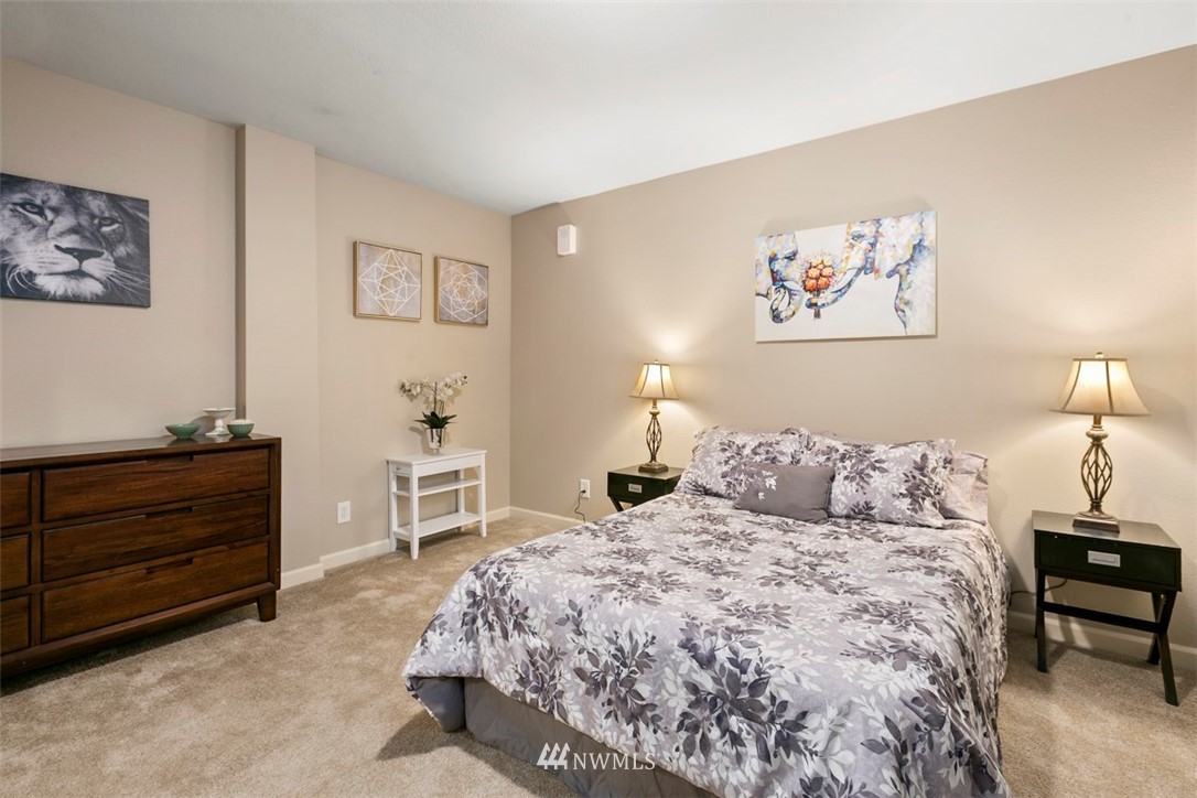 130 105th Avenue Southeast, Unit 102 Bellevue, WA 98004 - Photo 12 of 16 Gallery Image 12