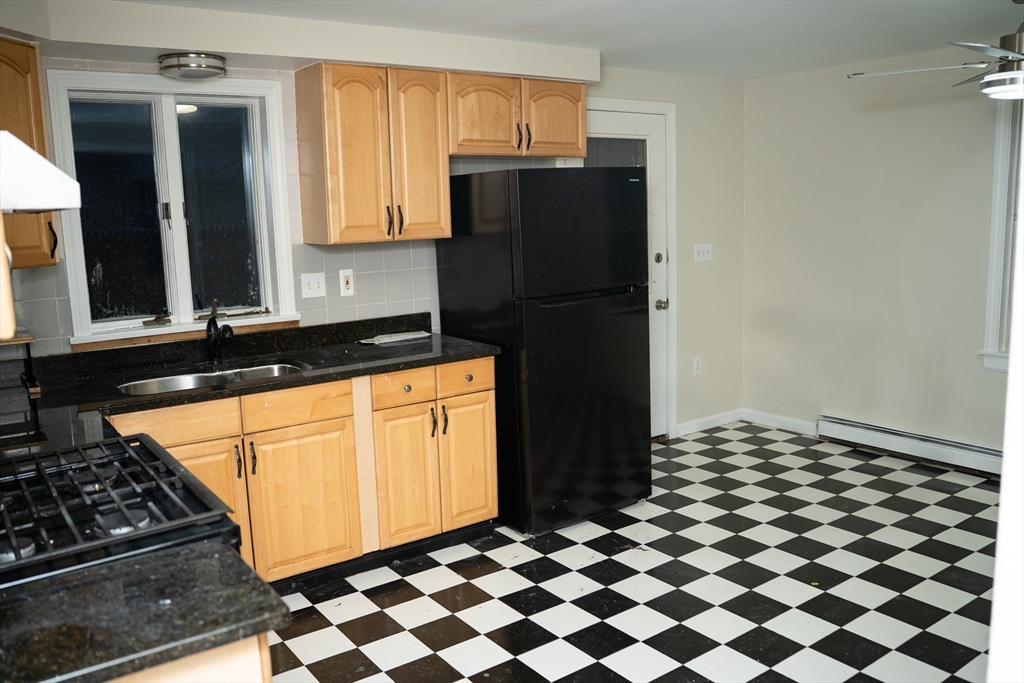 9 Wrentham Street Boston, MA 02124 - Photo 5 of 9