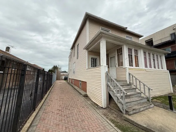 $474,900 | 2355 North Newland Avenue, Chicago, IL 60707