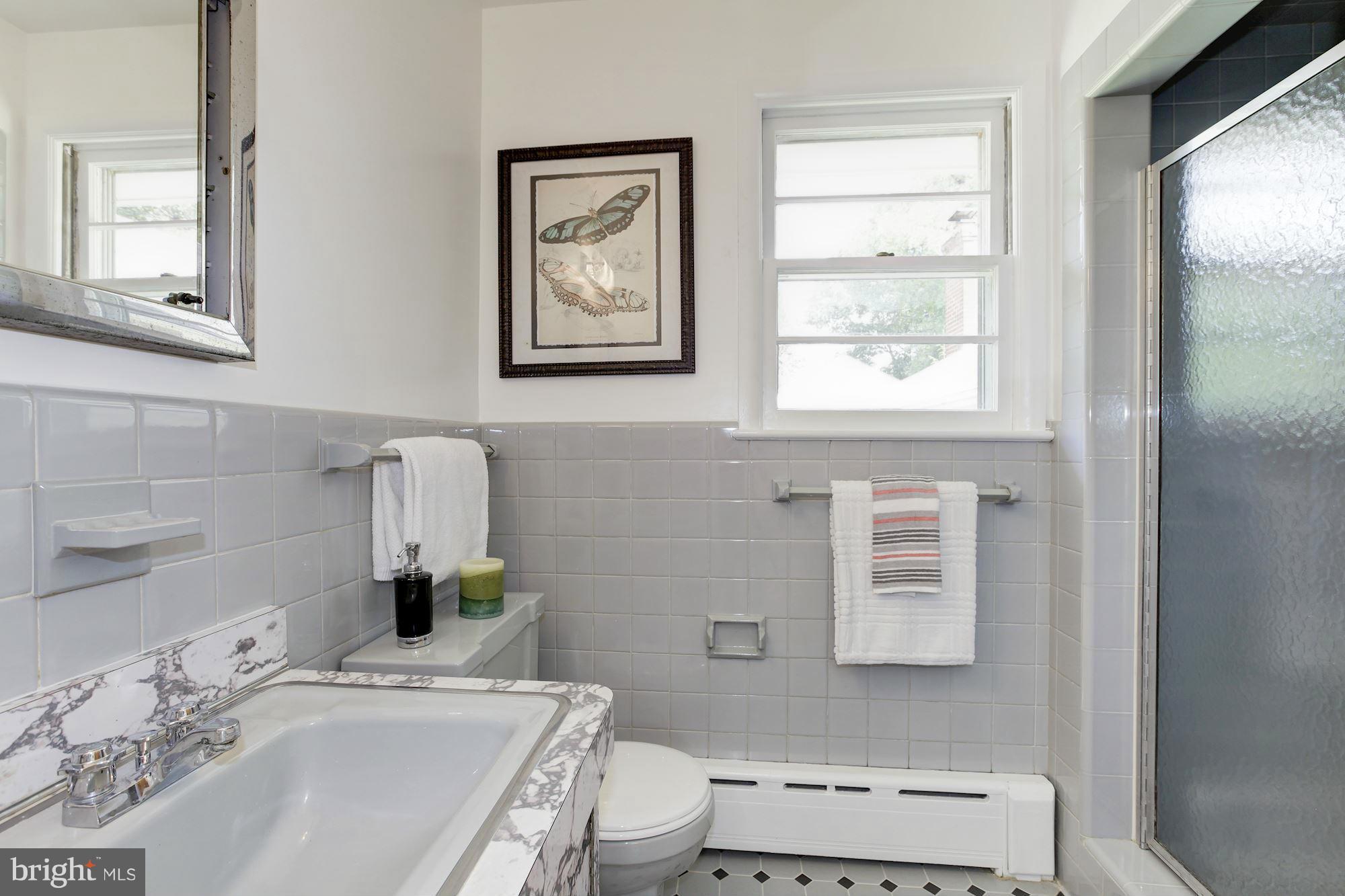 9509 Midwood Road Silver Spring, MD 20910 - Photo 8 of 20 Bath (Master)