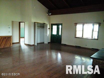 9302 Kimmel Road Du Quoin, IL 62832 - Photo 11 of 18