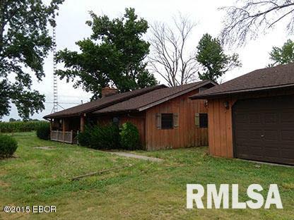 9302 Kimmel Road Du Quoin, IL 62832 - Photo 3 of 18