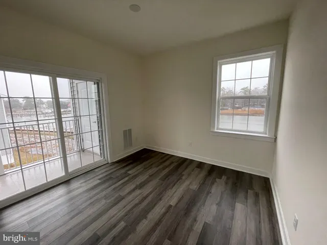 $1,900 | 33737 Skiff Alley, Unit 303, Lewes, DE 19958