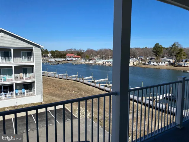 $1,900 | 33737 Skiff Alley, Unit 303, Lewes, DE 19958