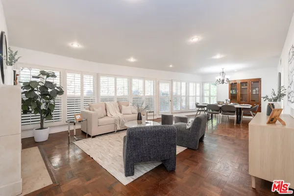 $7,500 | 2559 Hutton Drive, Beverly Hills, CA 90210