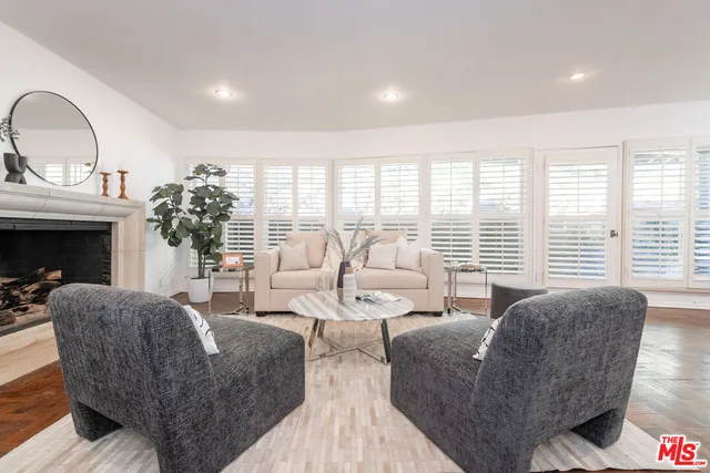 $8,250 | 2559 Hutton Drive, Beverly Hills, CA 90210