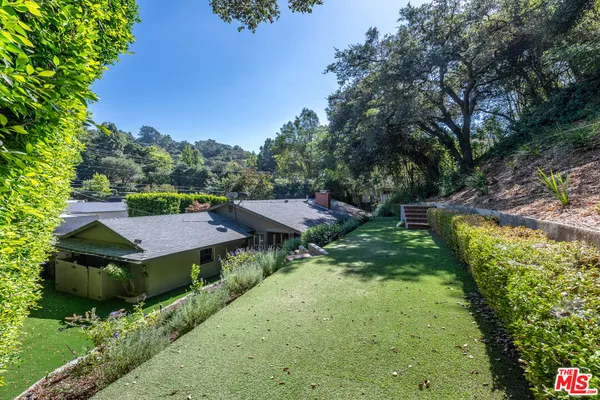 $7,500 | 2559 Hutton Drive, Beverly Hills, CA 90210