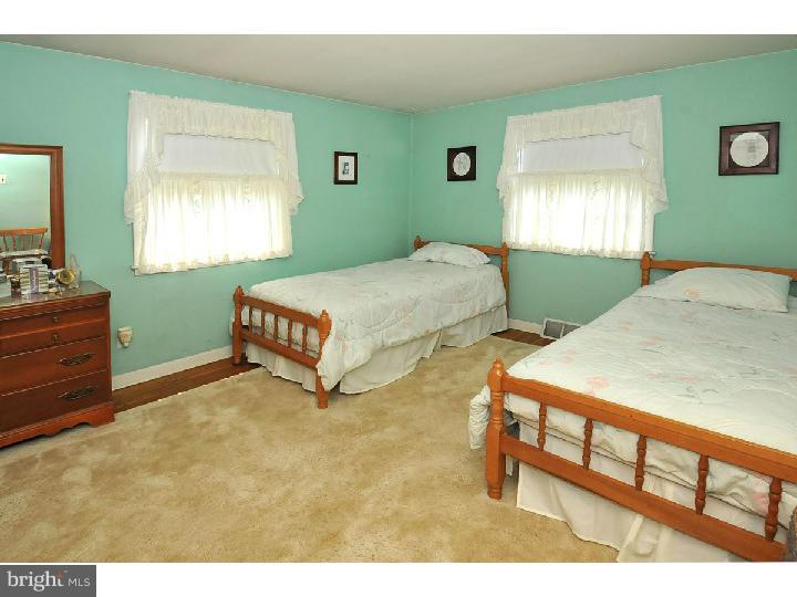 1329 Green Road Abington, PA 19001 - Photo 10 of 17 Bedroom 2