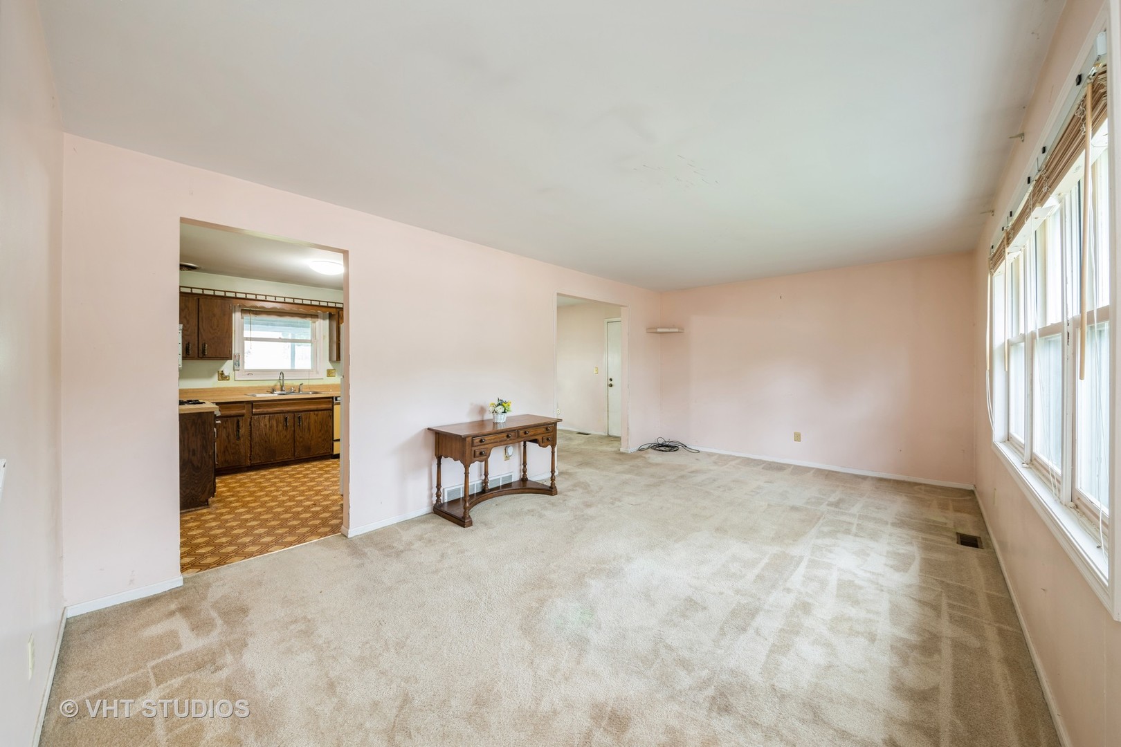 1910 Powder River Path Elgin, IL 60123 - Photo 3 of 18 Gallery Image 3