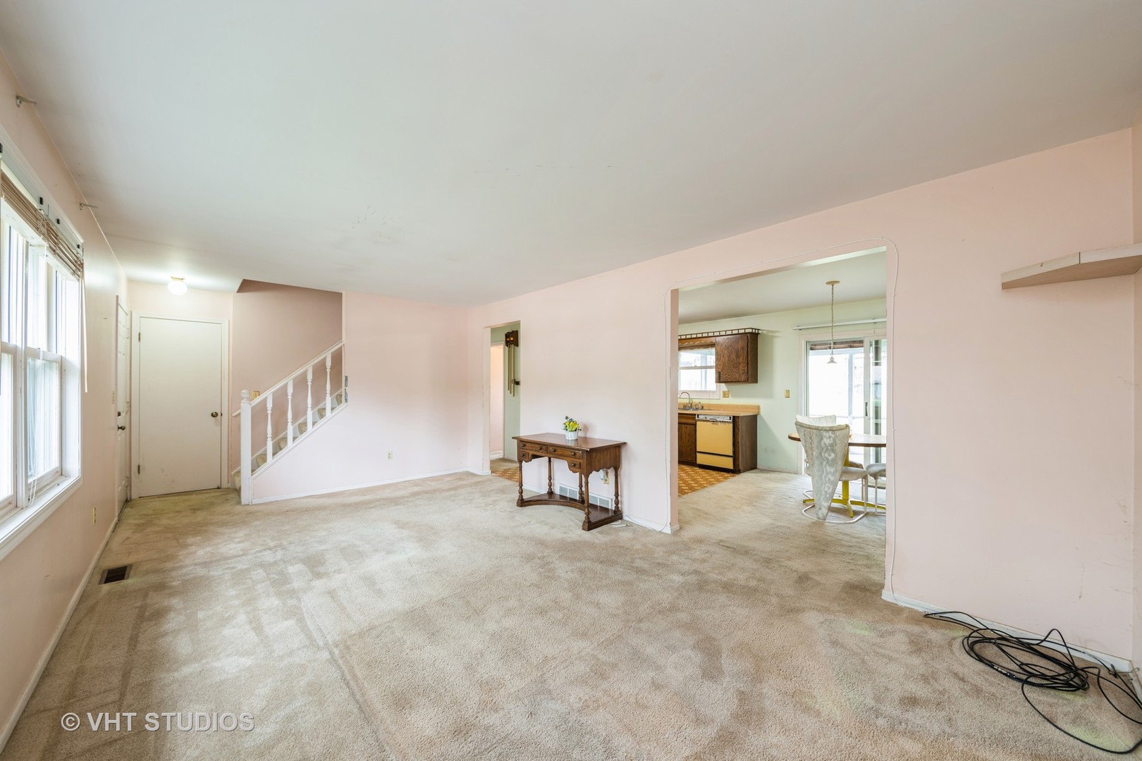 1910 Powder River Path Elgin, IL 60123 - Photo 4 of 18 Gallery Image 4