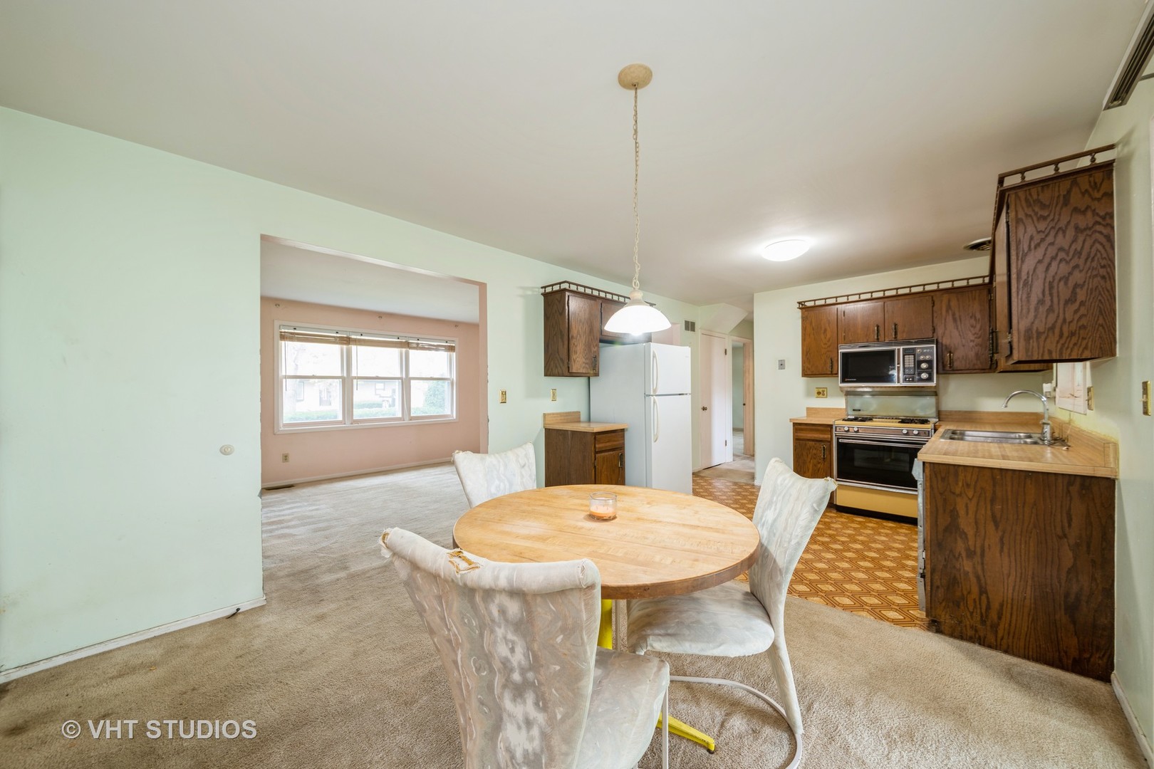 1910 Powder River Path Elgin, IL 60123 - Photo 5 of 18 Gallery Image 5