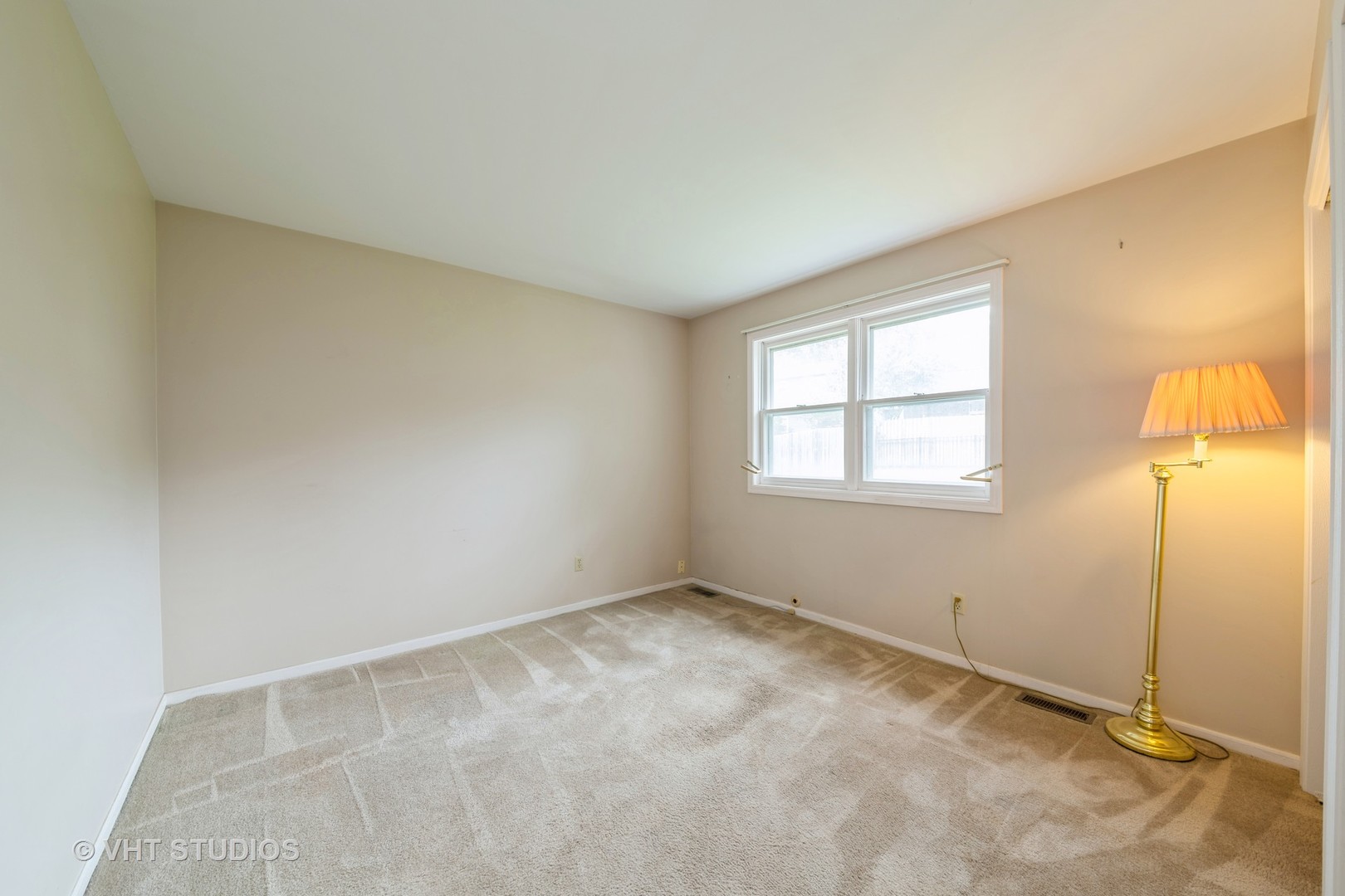 1910 Powder River Path Elgin, IL 60123 - Photo 10 of 18 Gallery Image 10