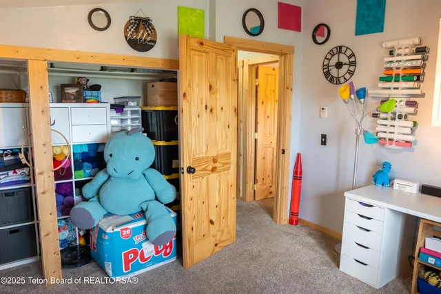 $724,900 | 8 Looney Lane, Pinedale, WY 82941