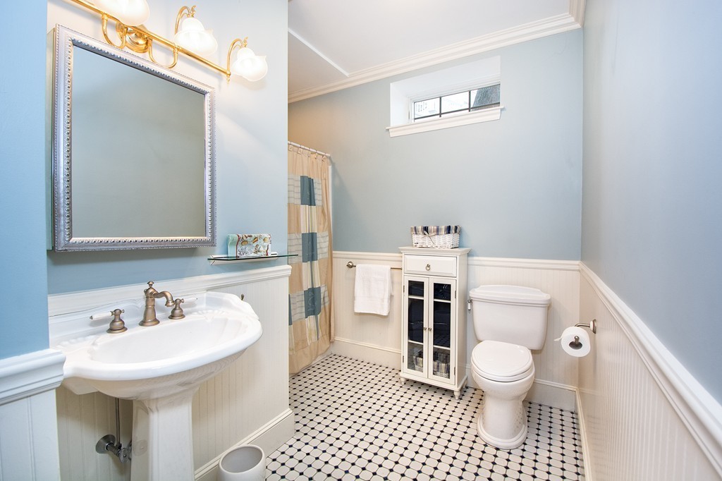 575 Jerusalem Road Cohasset, MA 02025 - Photo 12 of 30 Gallery Image 12