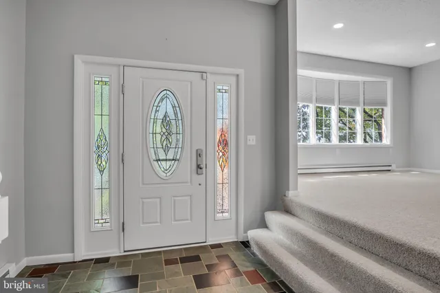 a view of front door with entryway