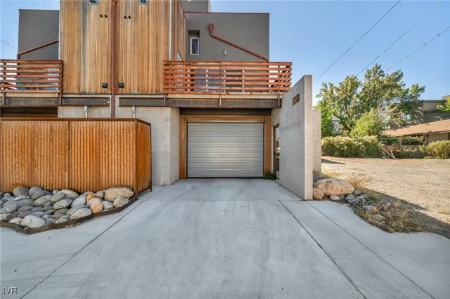 $1,431,000 | 343 Mt Rose Street, Reno, NV 89509
