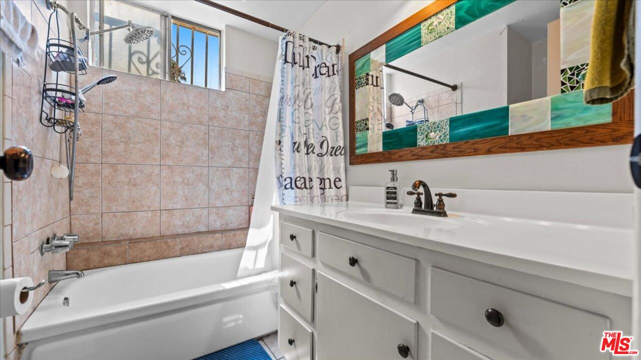 1839 North Millard Avenue Rialto, CA 92376 - Photo 11 of 20