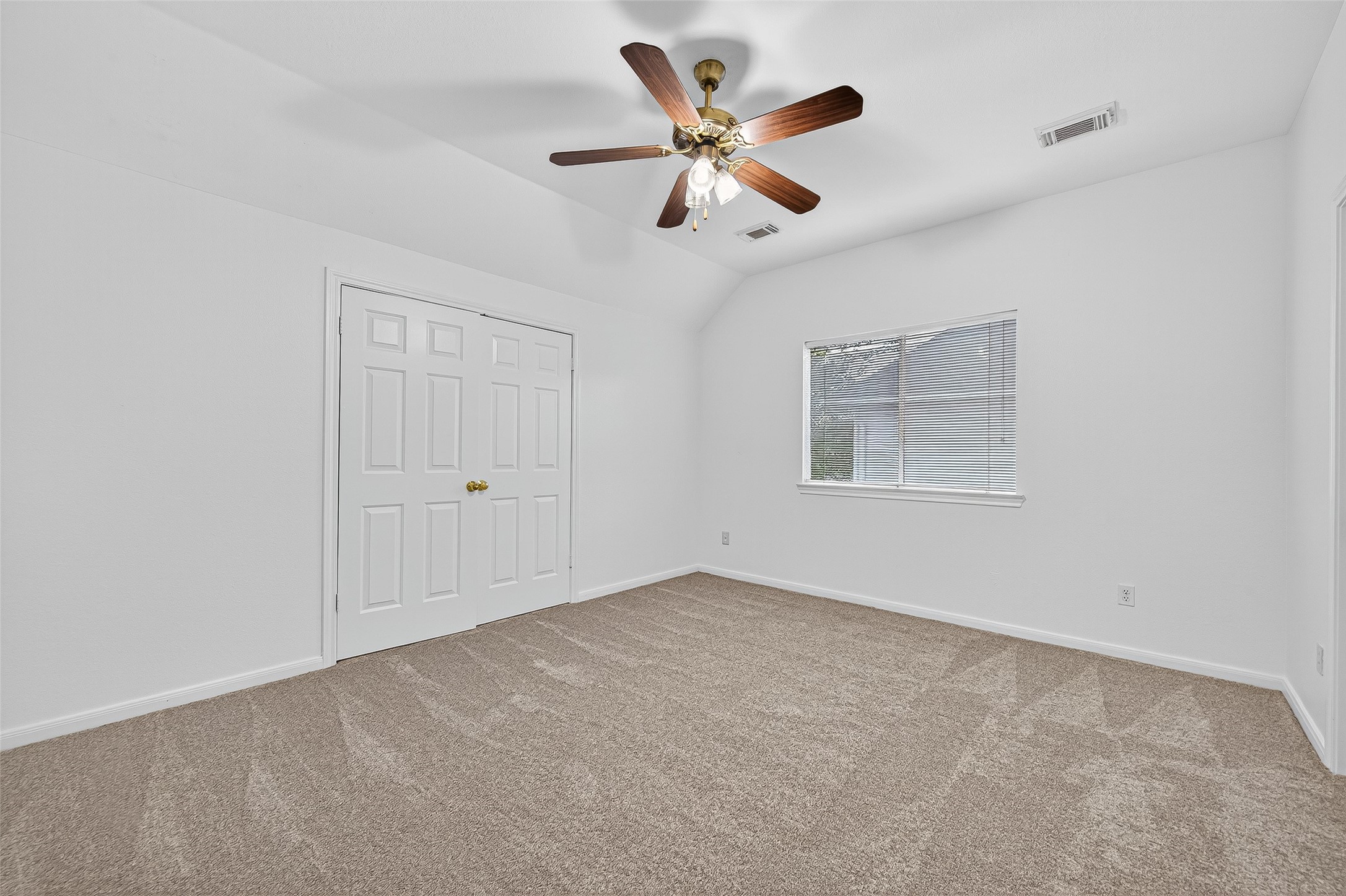 13011 Mossy Ridge Cove Houston, TX 77041 - Photo 37 of 50 a view of an empty room