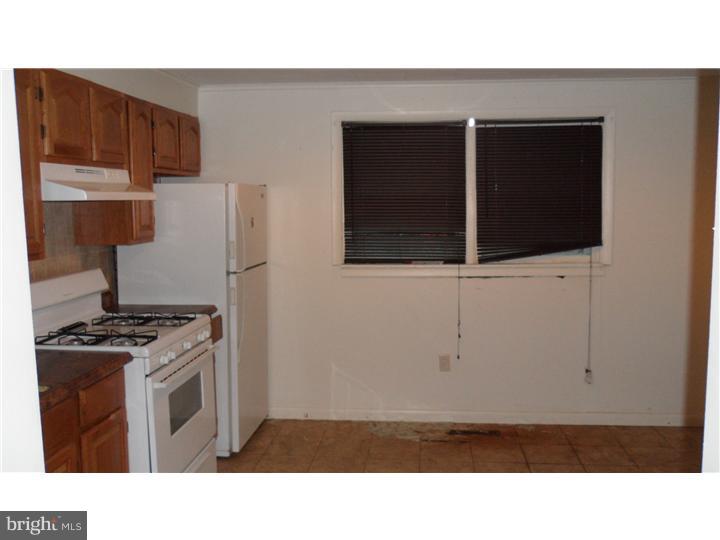 114 Maple Street Reading, PA 19602 - Photo 4 of 9 Gallery Image 4