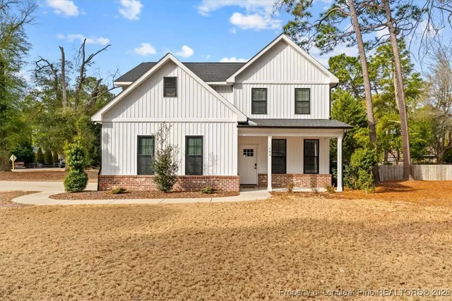 $635,000 | 105 Tamarisk Lane, Pinehurst, NC 28374