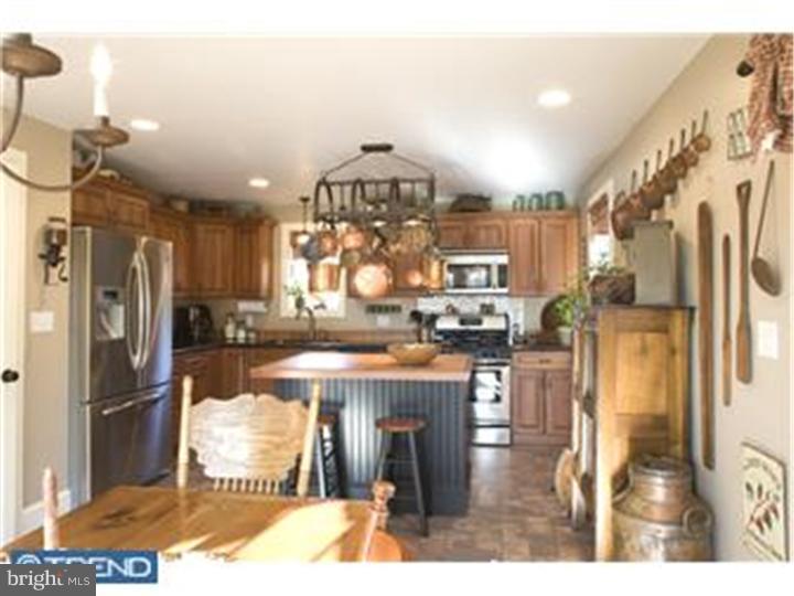 830 Ebert Road Coopersburg, PA 18036 - Photo 5 of 13 Gallery Image 5